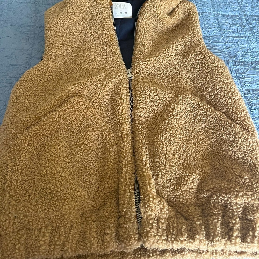 Zara Camel Sherpa vest size 11-12